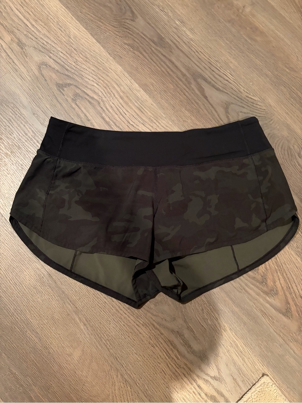 lululemon athletica run times short